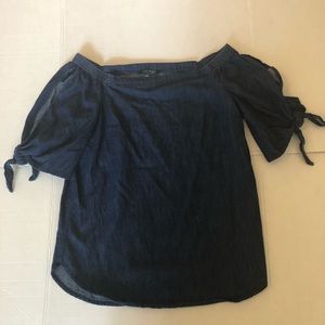 🔥Ralph Lauren denim blouse.